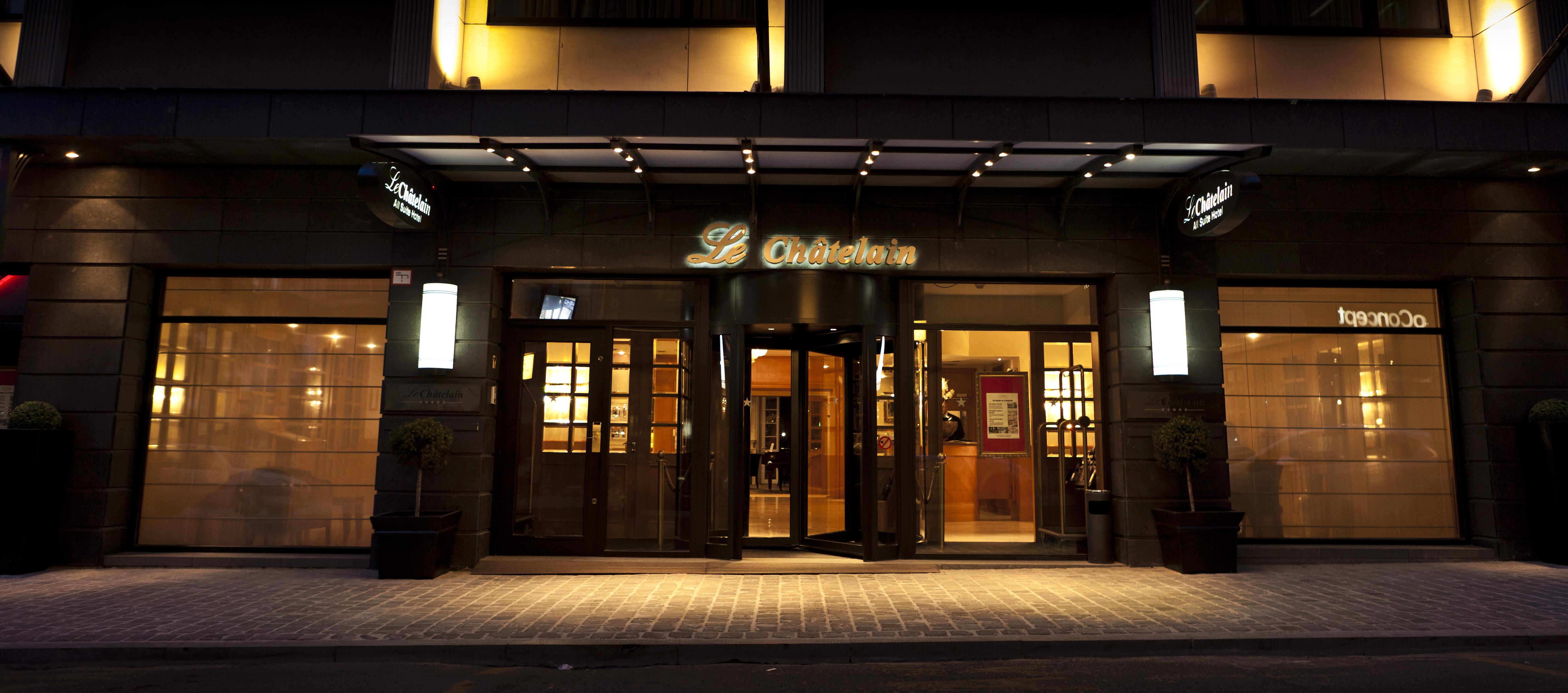 勒查特莱兰酒店 布鲁塞尔 外观 照片 Entrance of the hotel