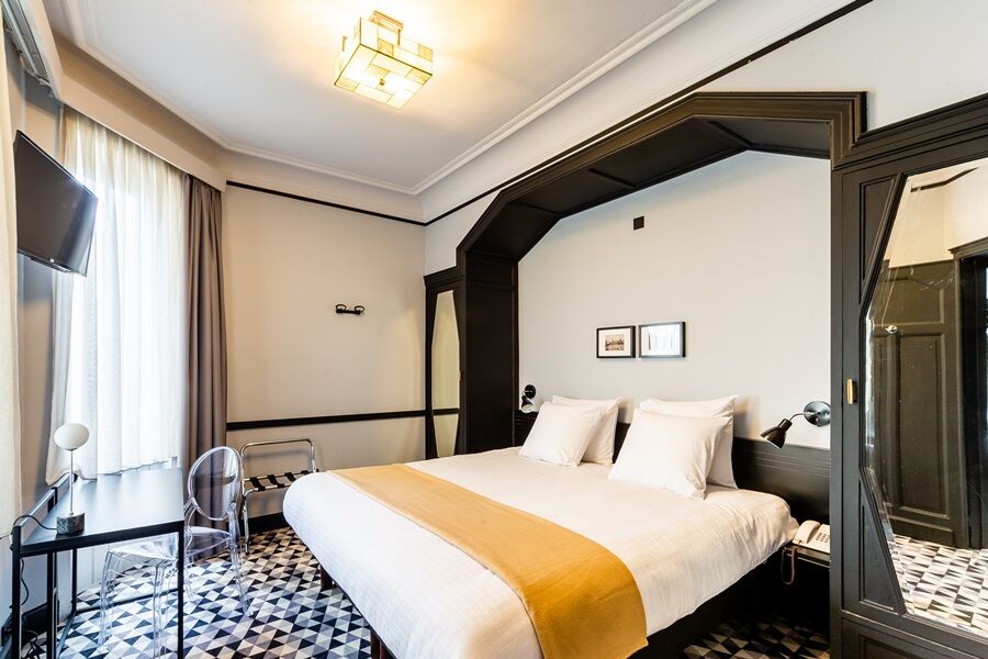 勒查特莱兰酒店 布鲁塞尔 外观 照片 A room at the hotel