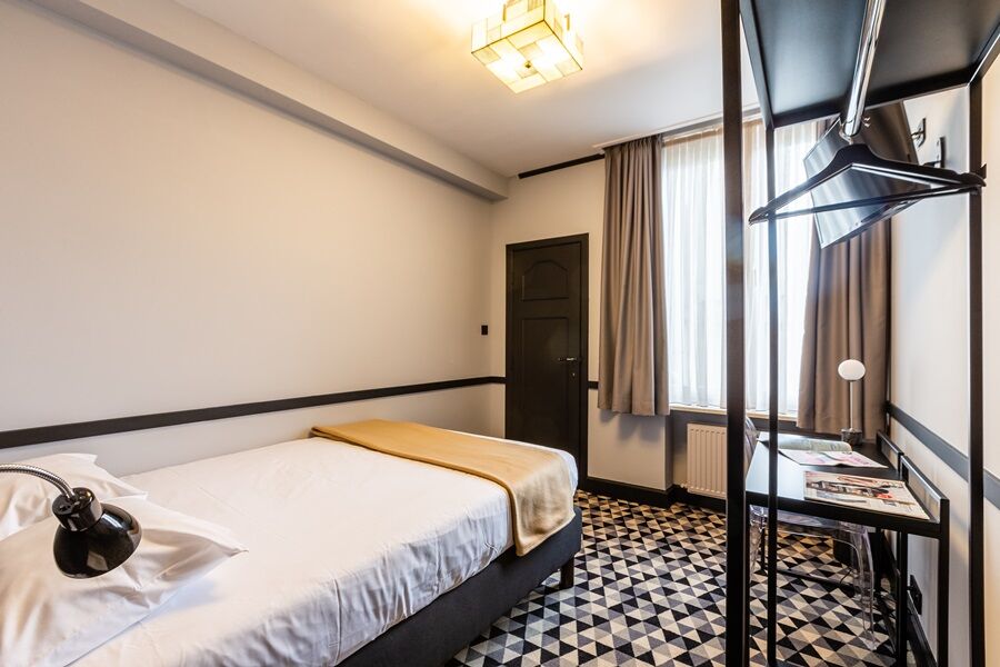 勒查特莱兰酒店 布鲁塞尔 外观 照片 A room at the hotel
